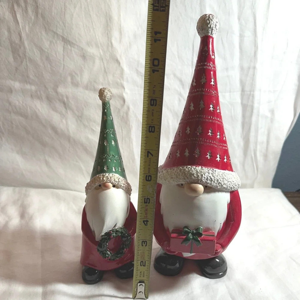 Unbranded Christmas Gnome Figurine Set Red Green Excellent  Holiday Decor Winter
